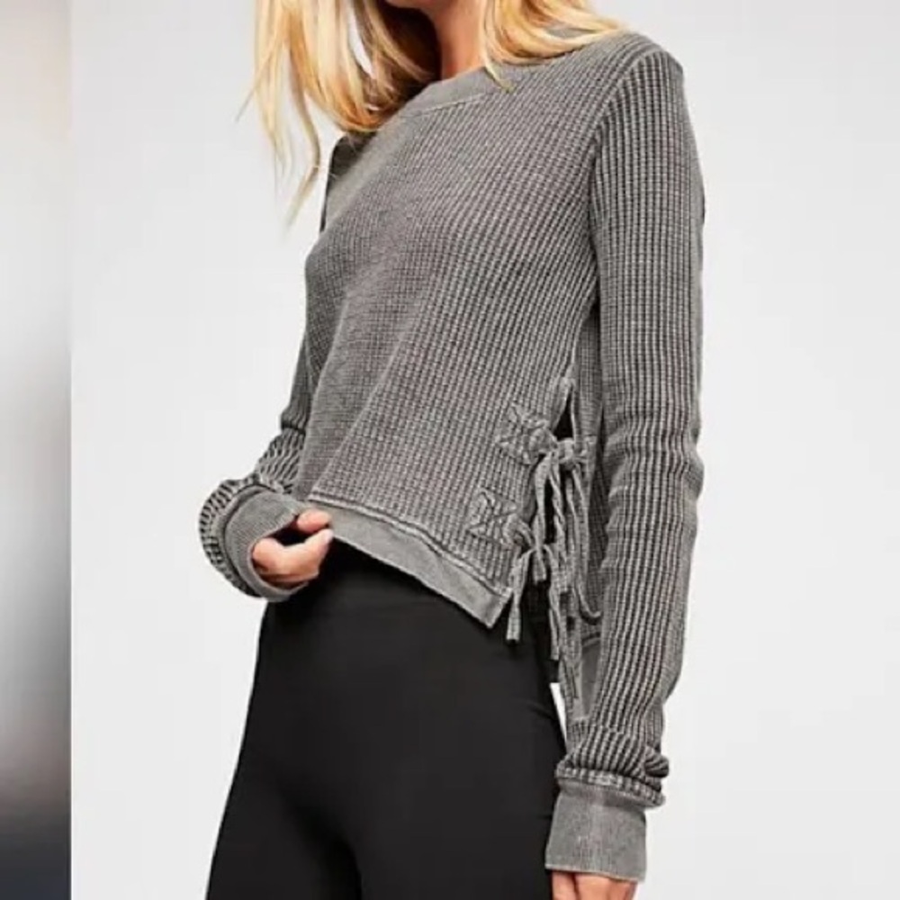 FREE PEOPLE ONE INTERLAKEN SIDE TIE THERMAL TOP
